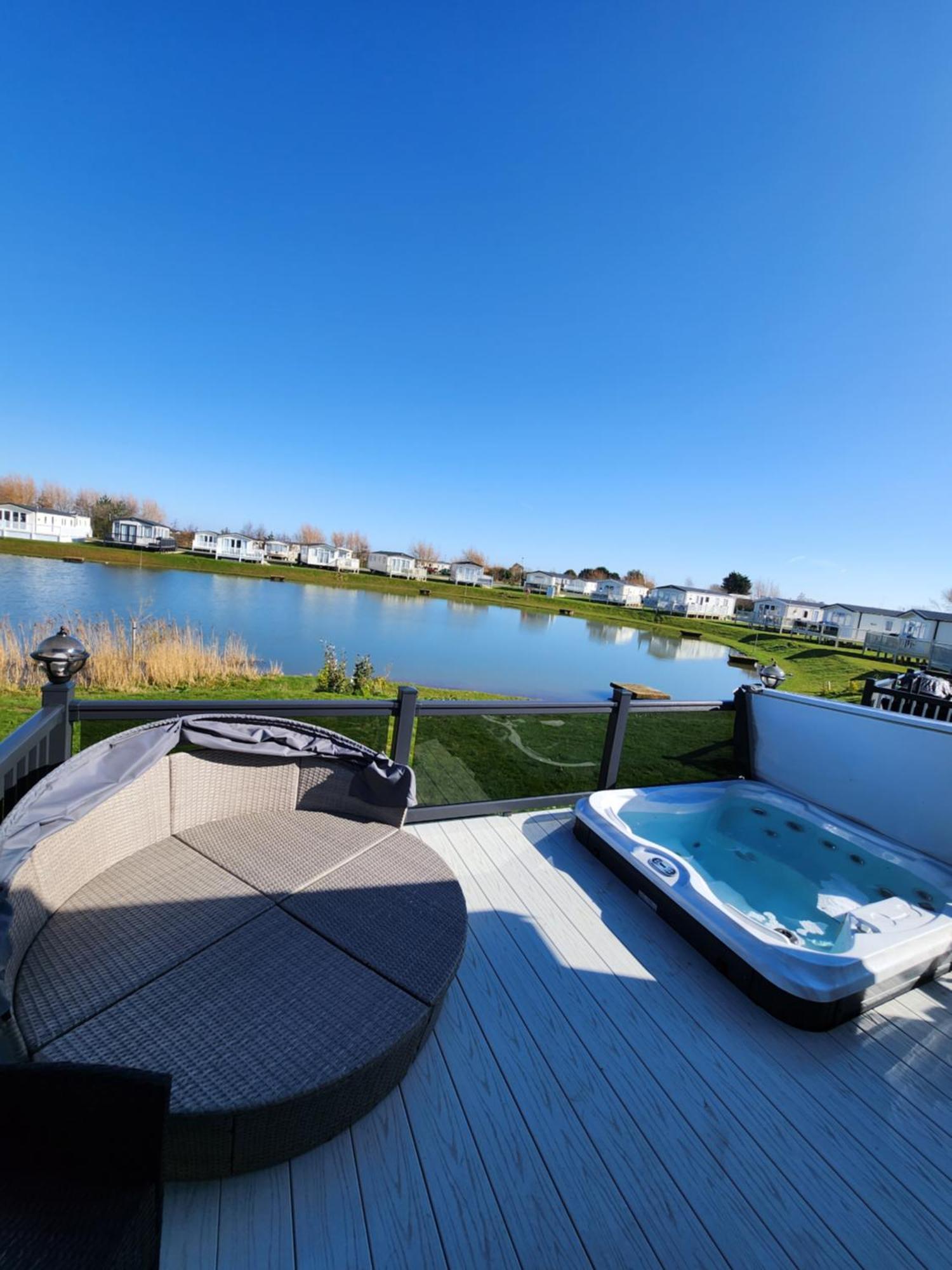 Pinewood Retreat 37 Fishing Lake With Hot Tub The Grange Mablethorpe Hotel Exterior foto